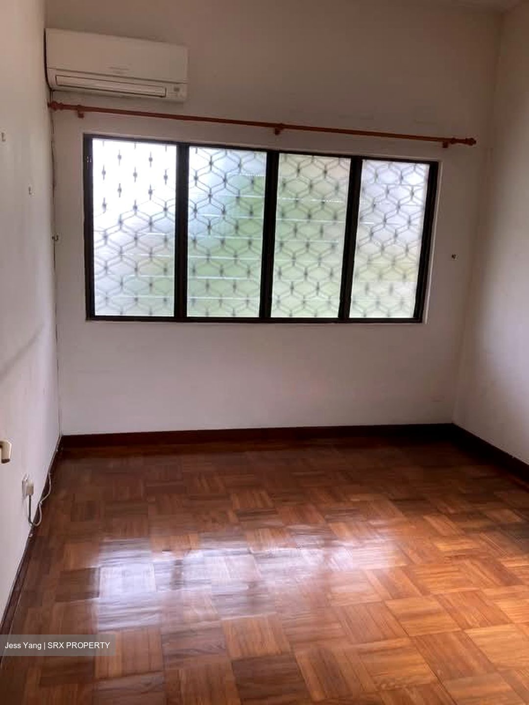 Upper East Coast Road (D16), Terrace #530671681